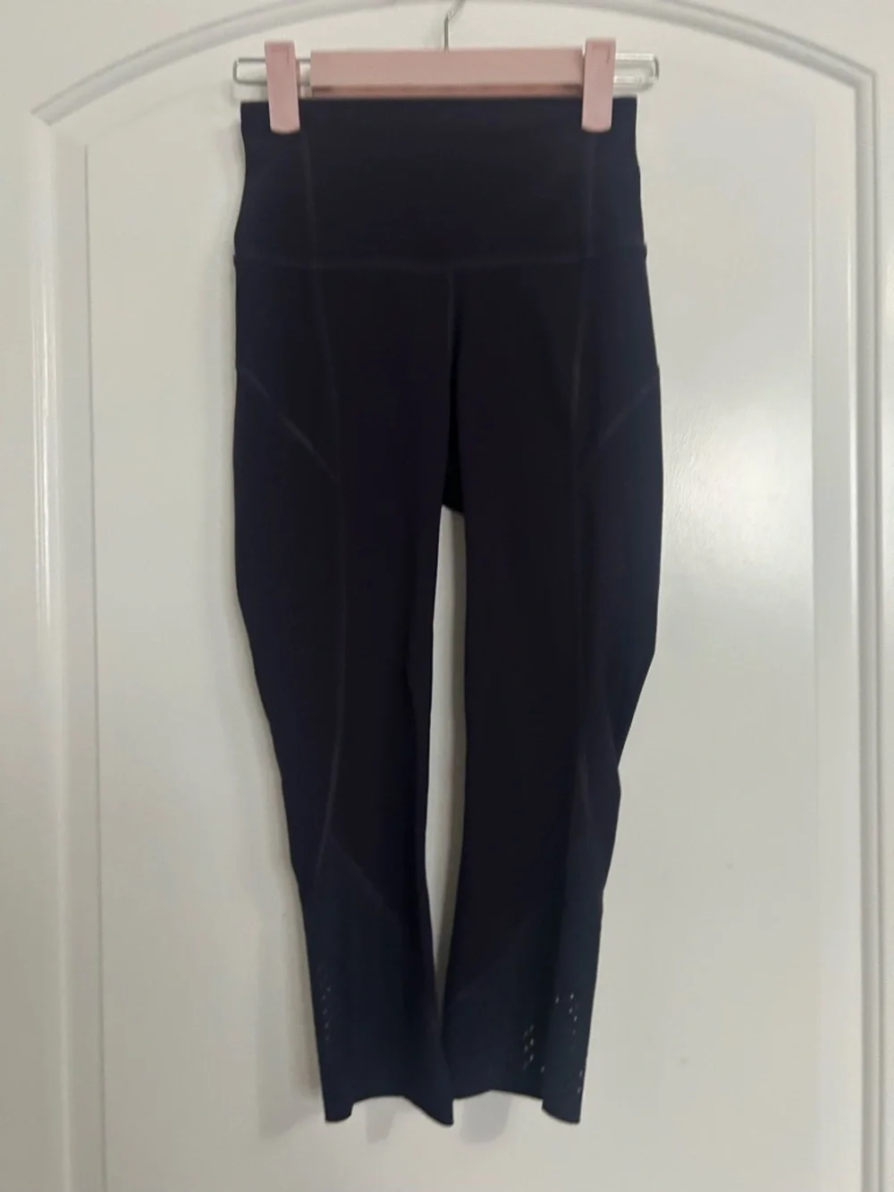 Lululemon Anew Crop (21